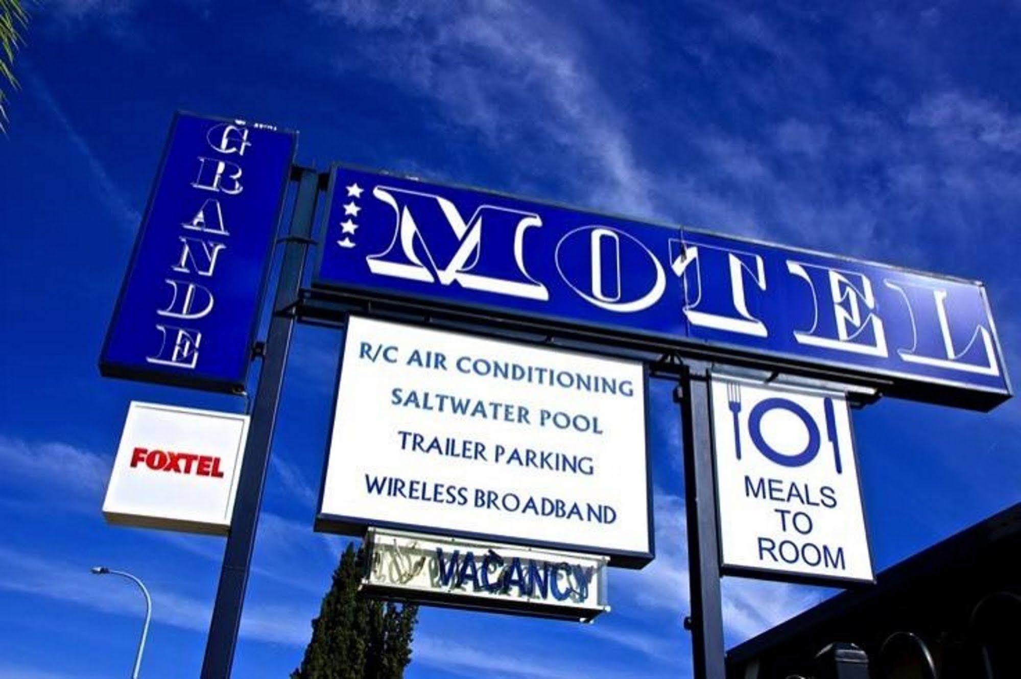 Motel Grande Tamworth Exteriér fotografie