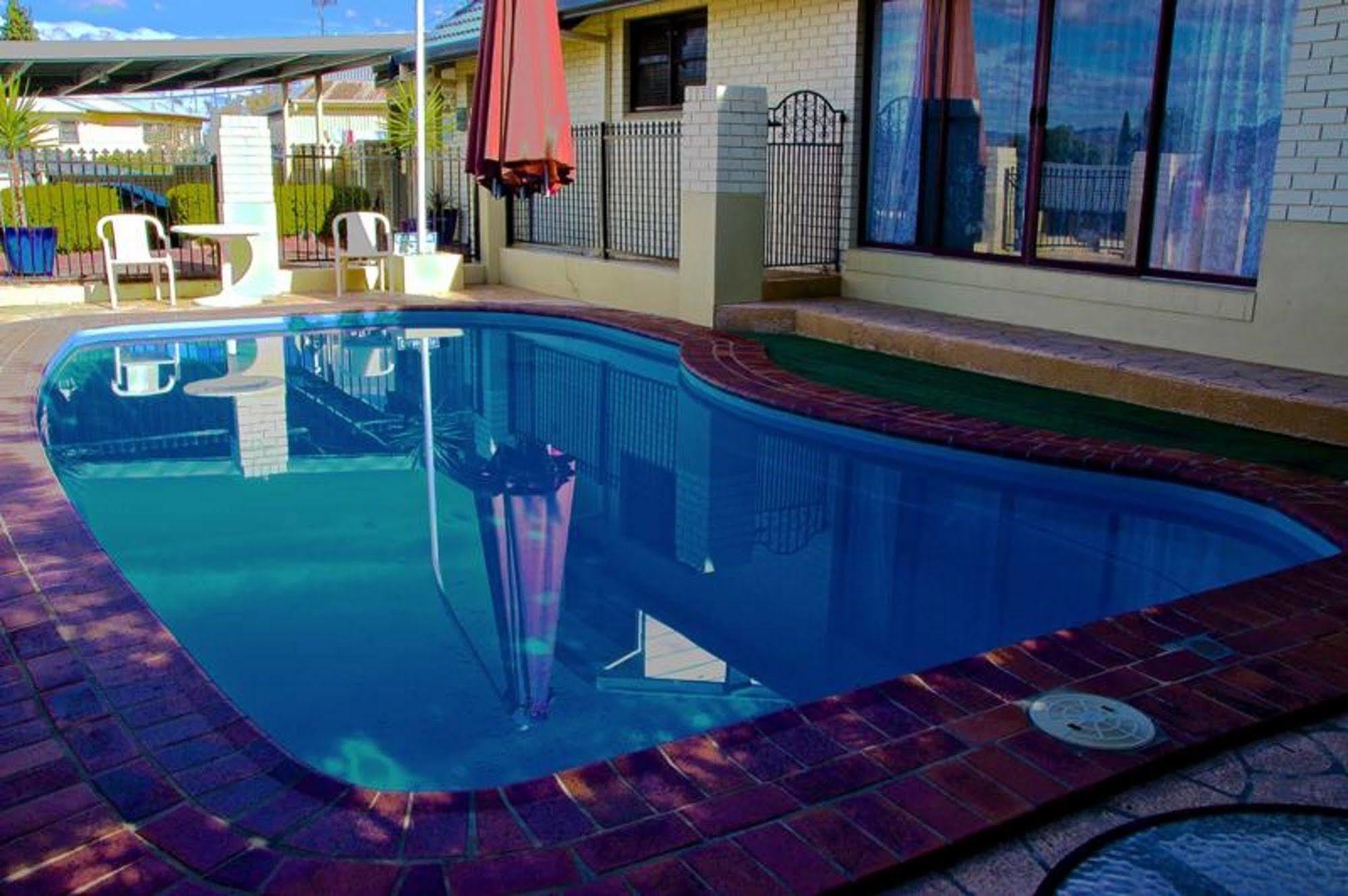 Motel Grande Tamworth Exteriér fotografie